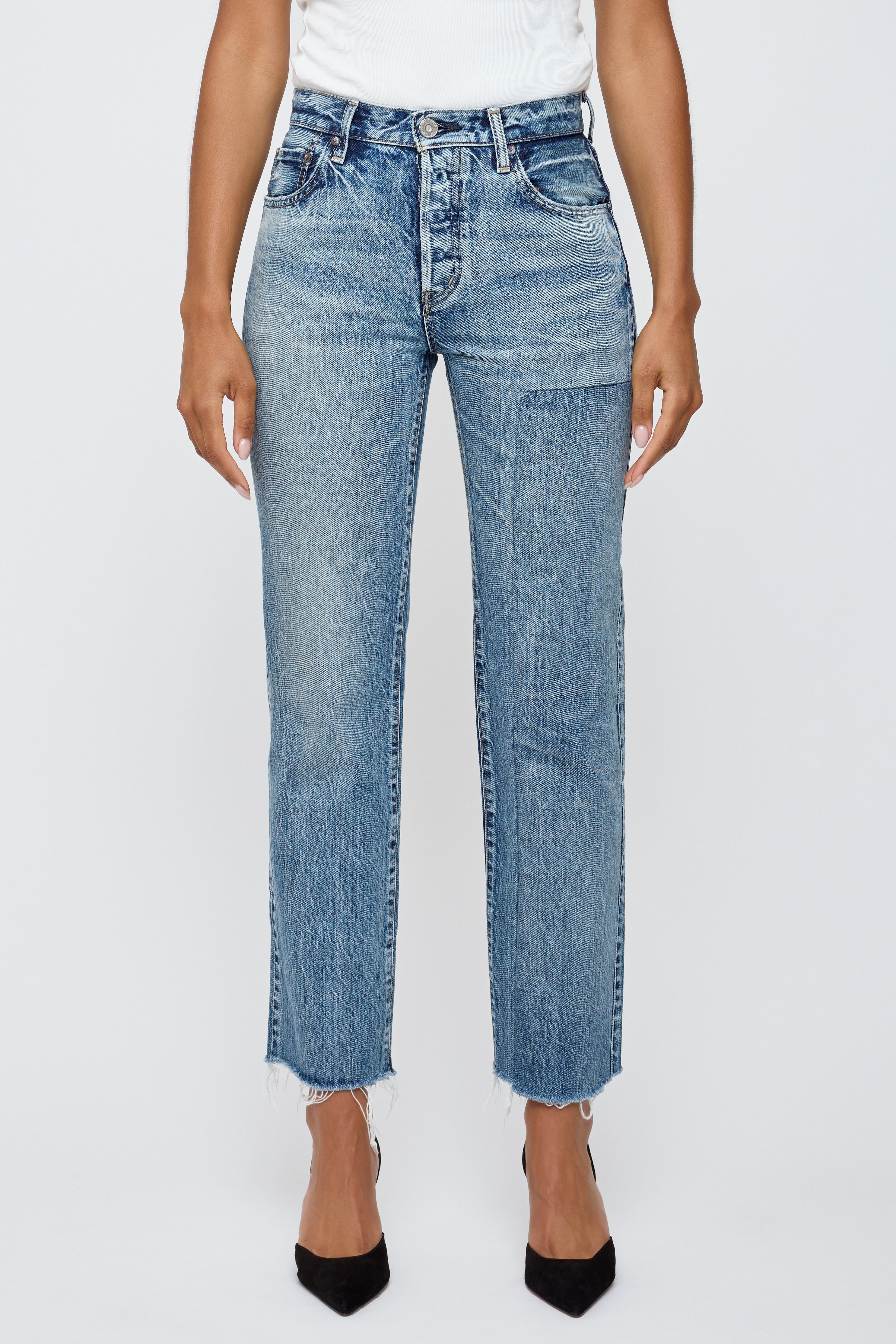 Straight - Clarksville – MOUSSY