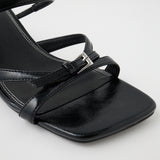 010ISS55-3471 Black / M