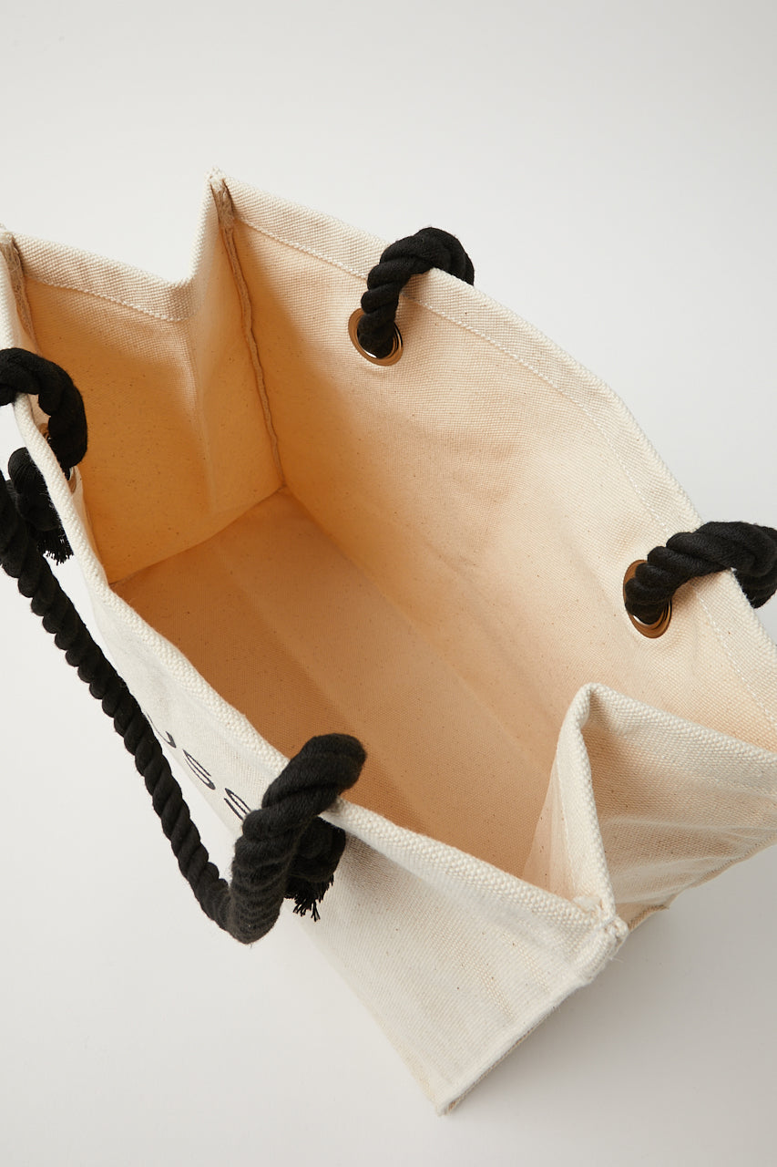 010IST55-7001 White / Free