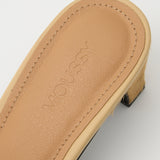 STRAP POINTED MULE Beige / M