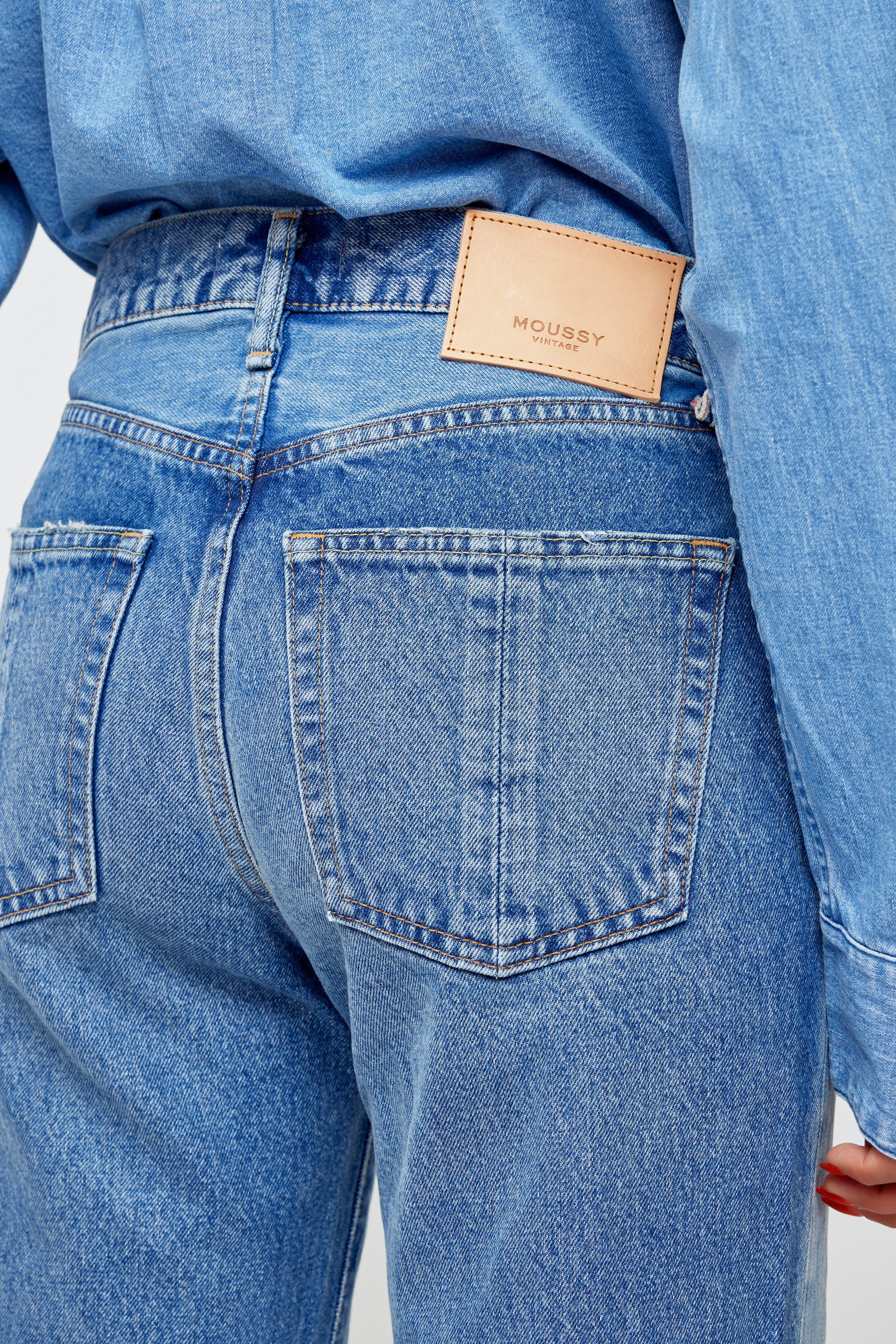 Westchase Straight – MOUSSY