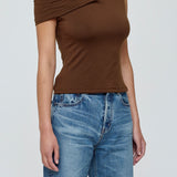 OFF SHOULDER TEE