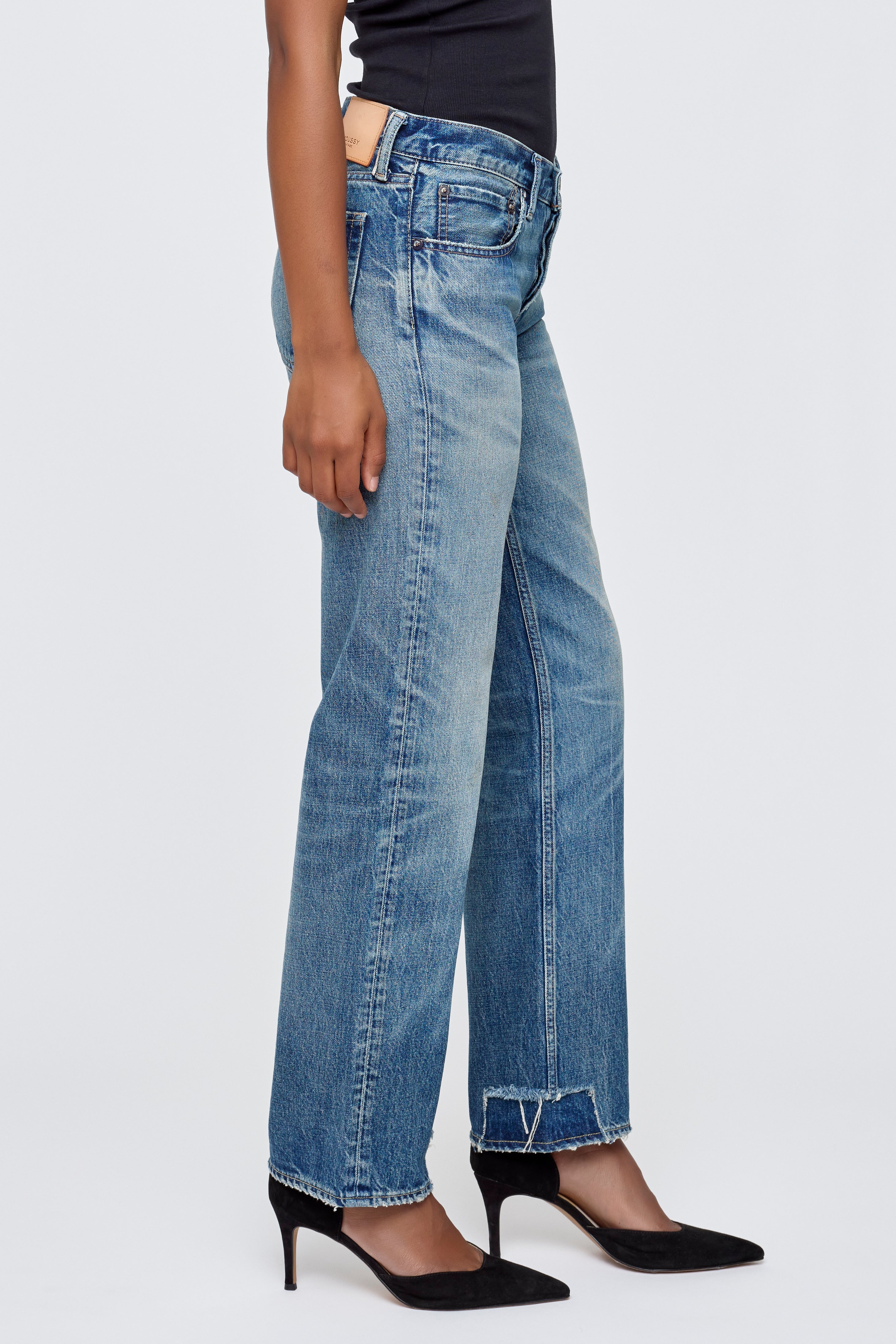 【美品】【レアサイズ】MOUSSY GBL MV WIDE STRAIGHT Cross Waist Wide Straight – MOUSSY