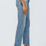 CLARKSVILLE STRAIGHT