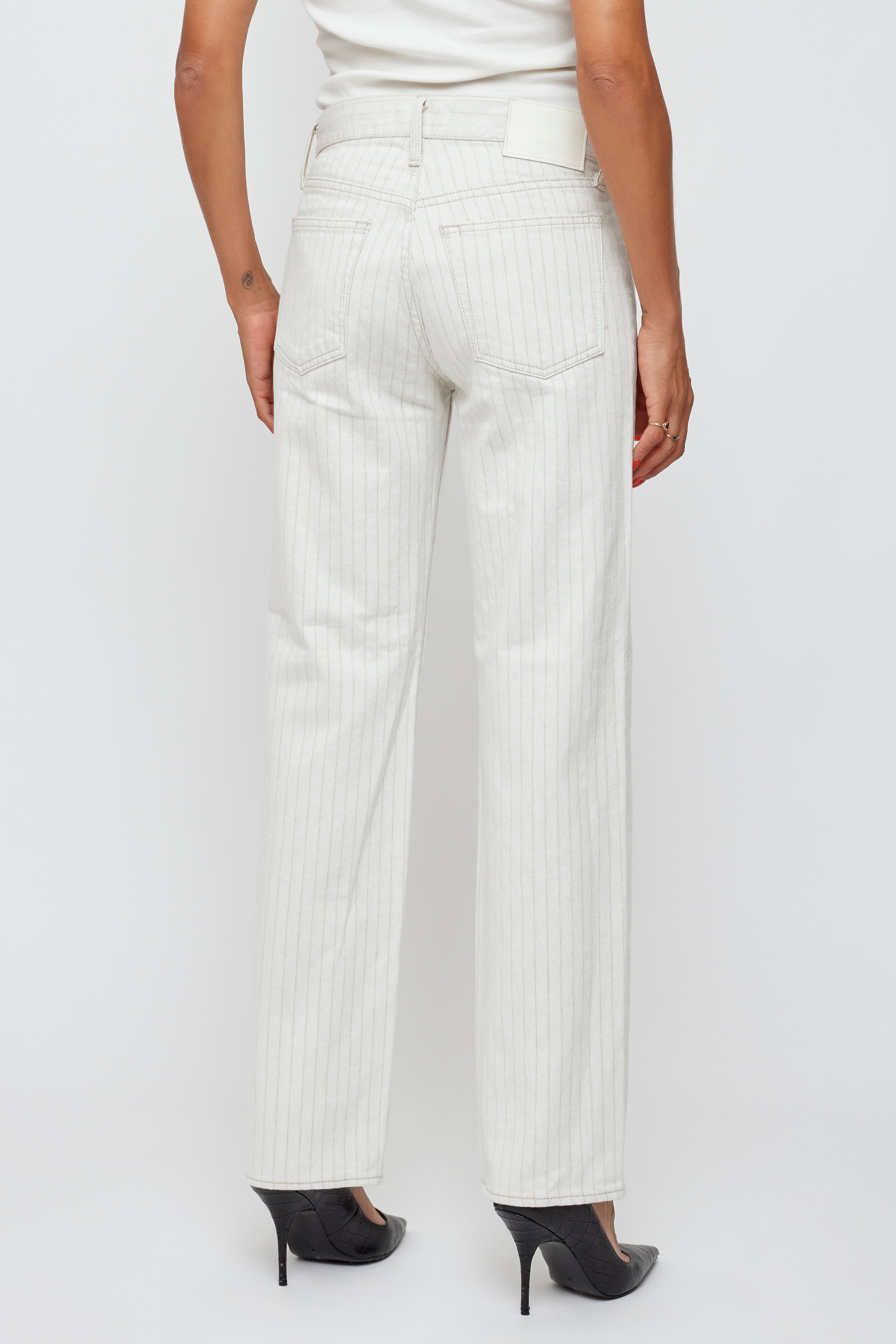540ISC11-1111 Mix White / 23