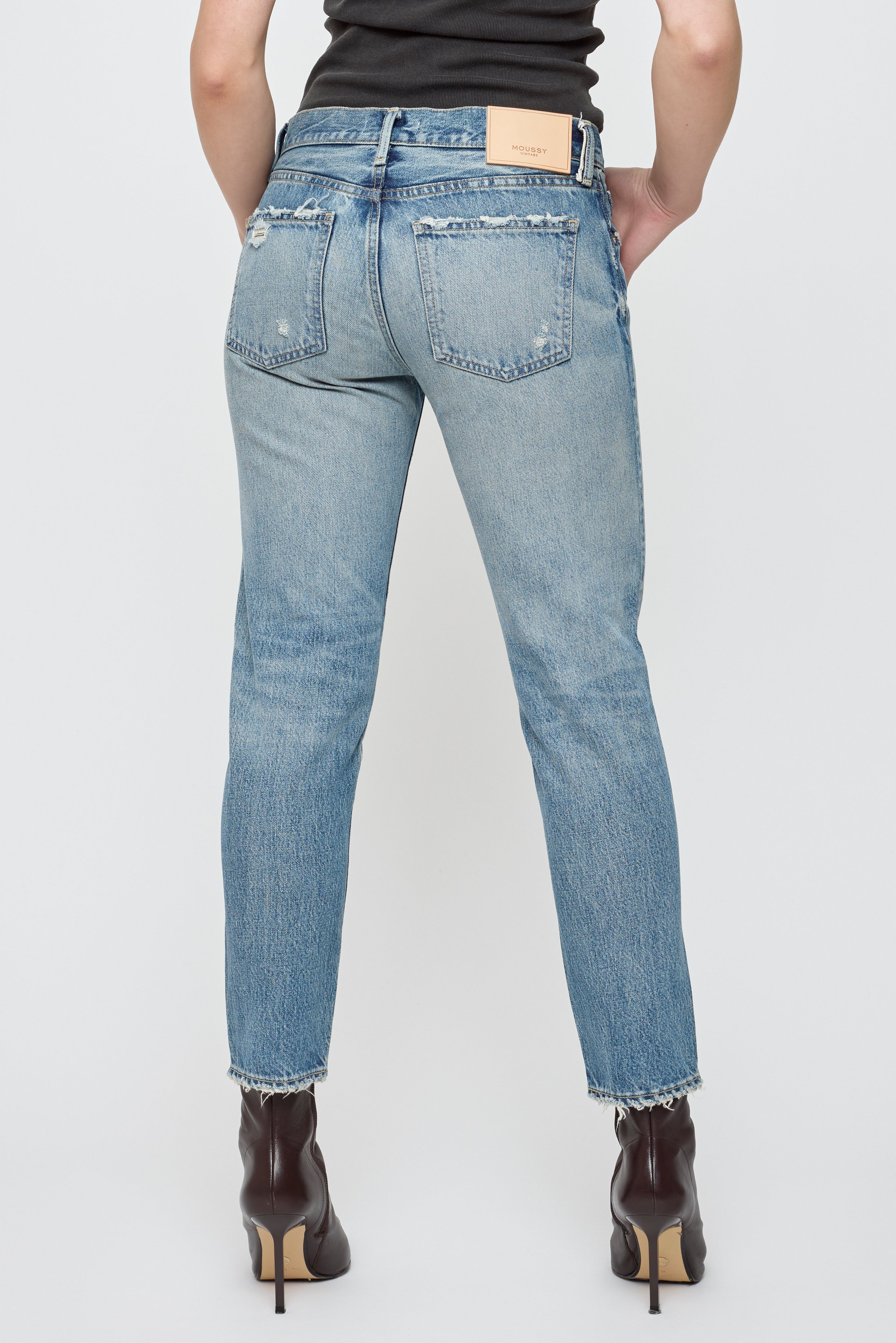 540ISC11-8010 Blue / 23