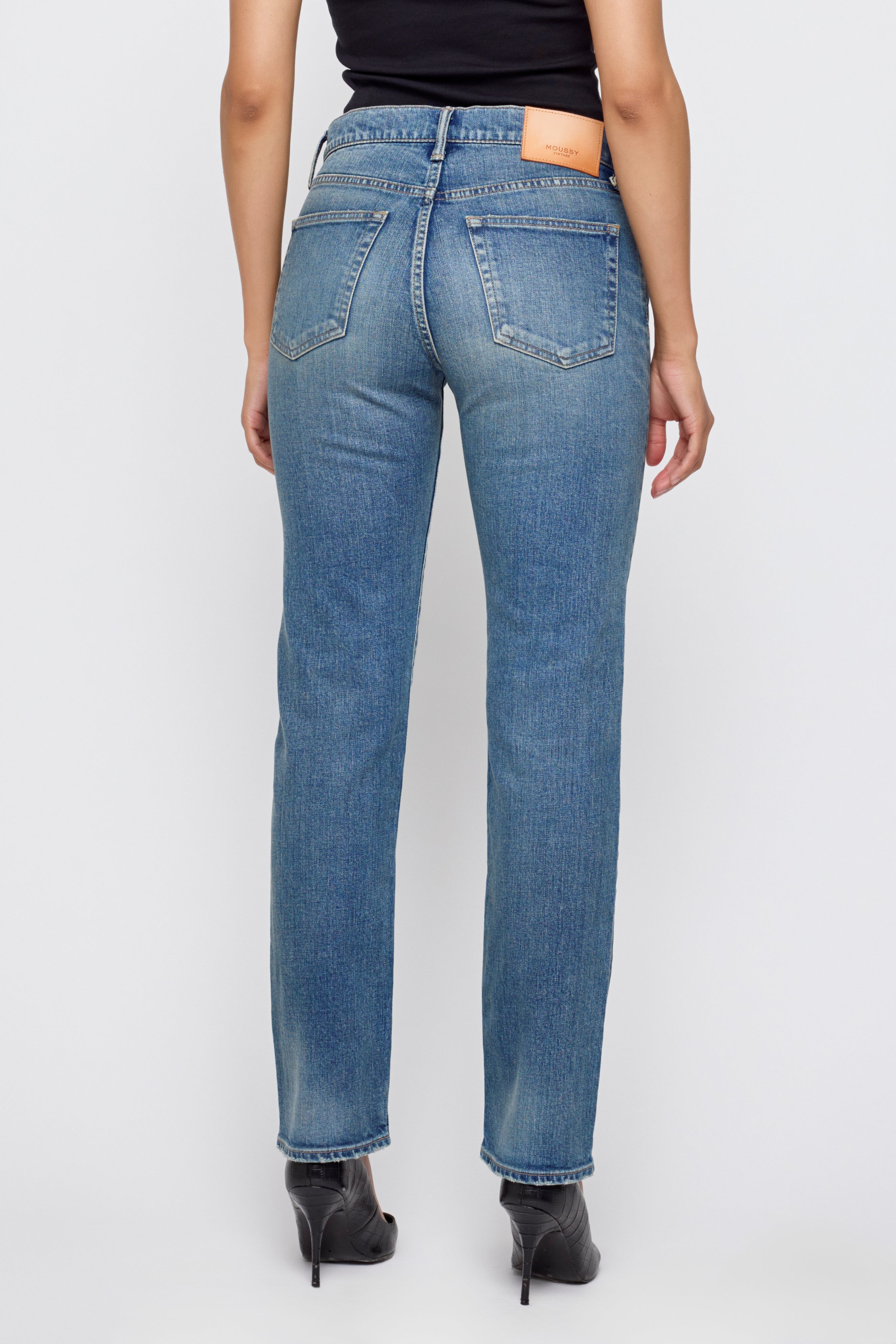 SLIM STRAIGHT - Waltham