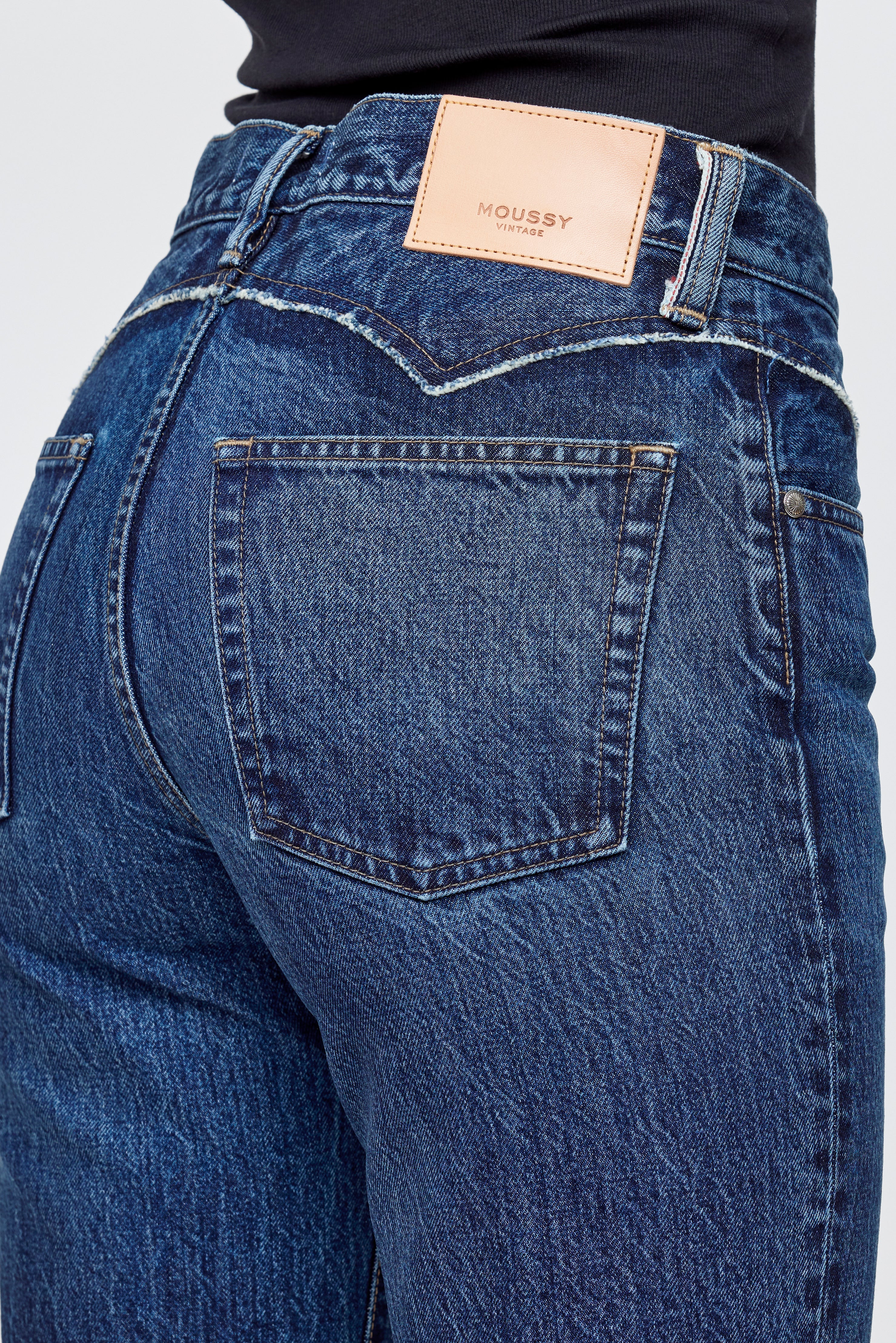 Western Straight - Lara – MOUSSY