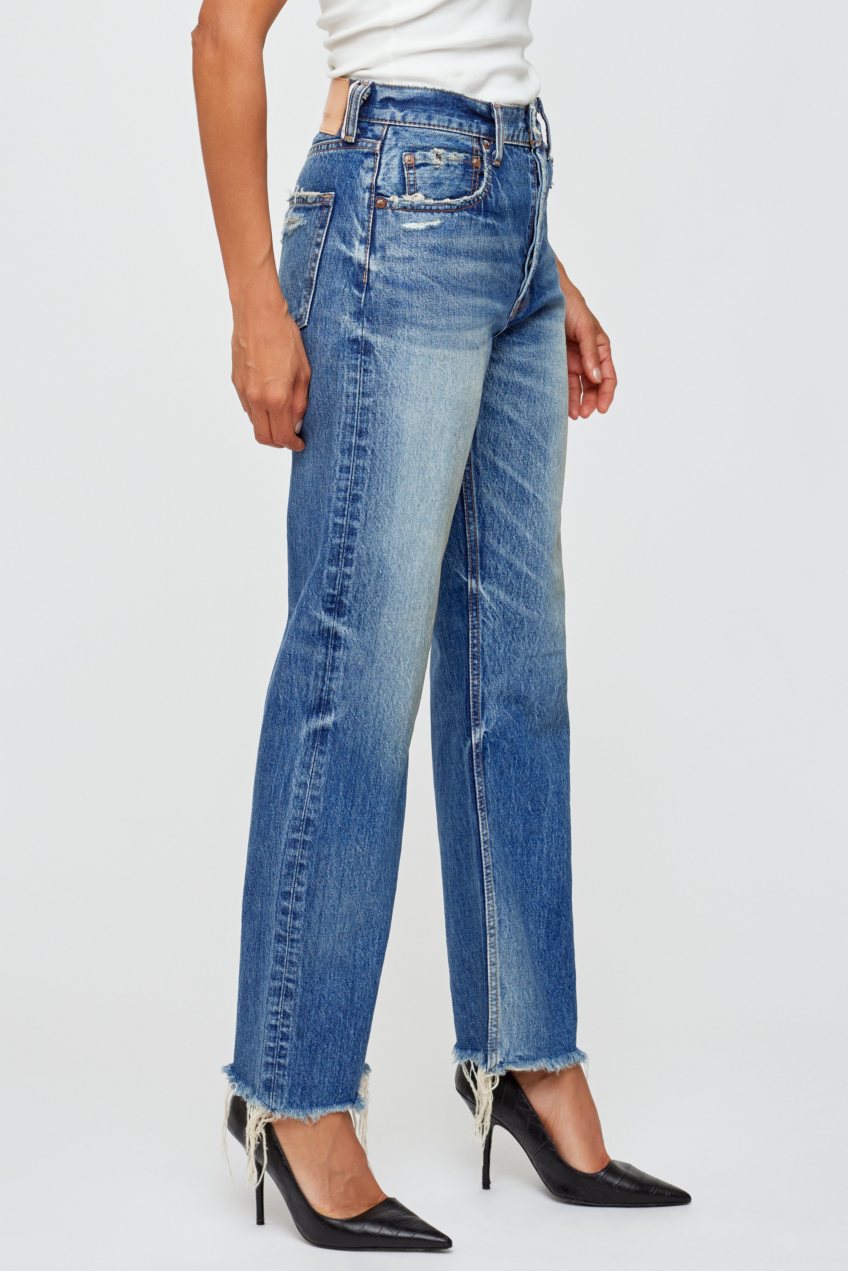 Moussy Vintage Monett Wide Straight Leg High Rise hot Distressed Jeans 23