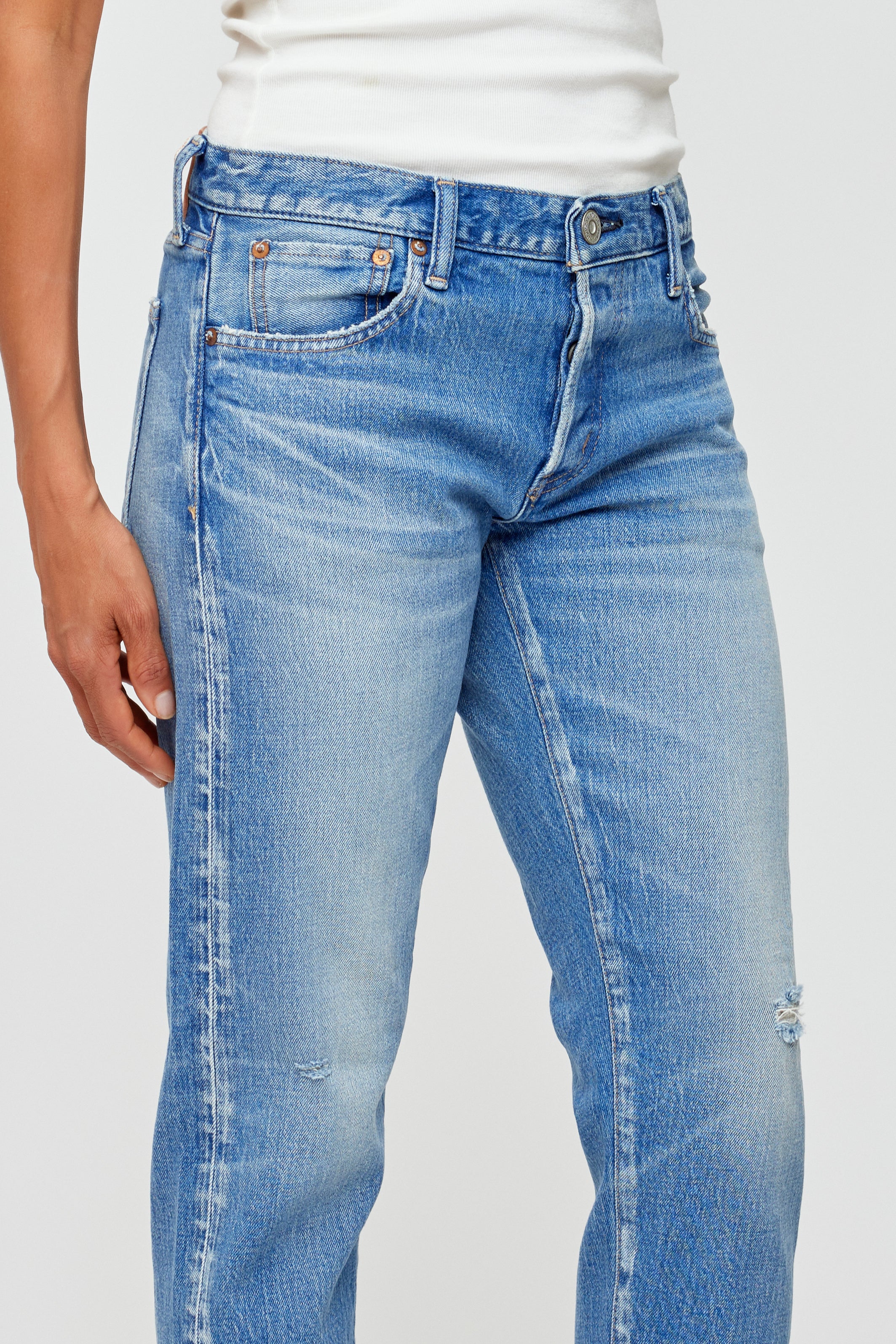 Moussy Vintage on sale Sanford Tapered Jean