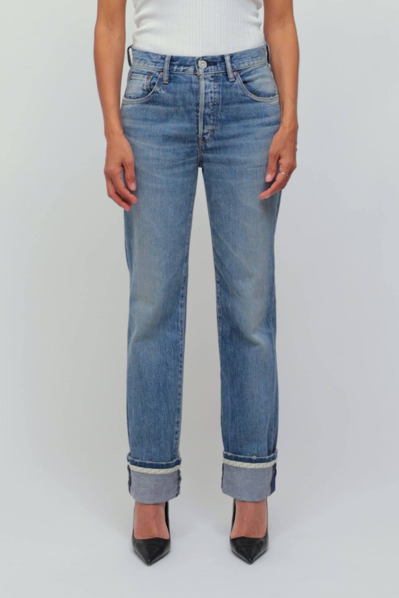 Straight - Amityville – MOUSSY